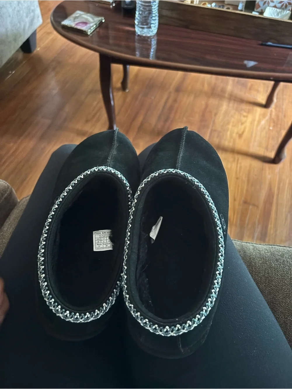 UGG Black Tasman excellent condition size 6